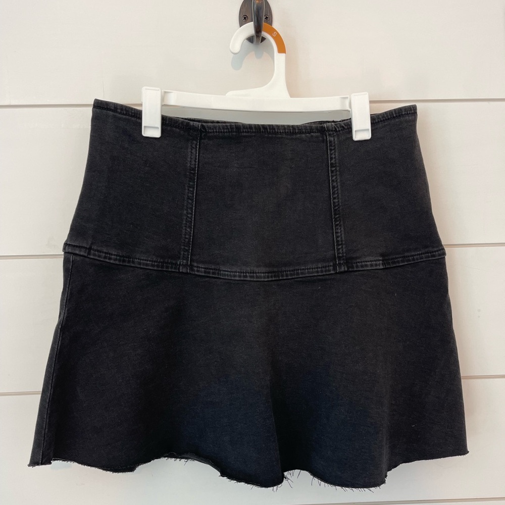 Super cute free people mini skirt!